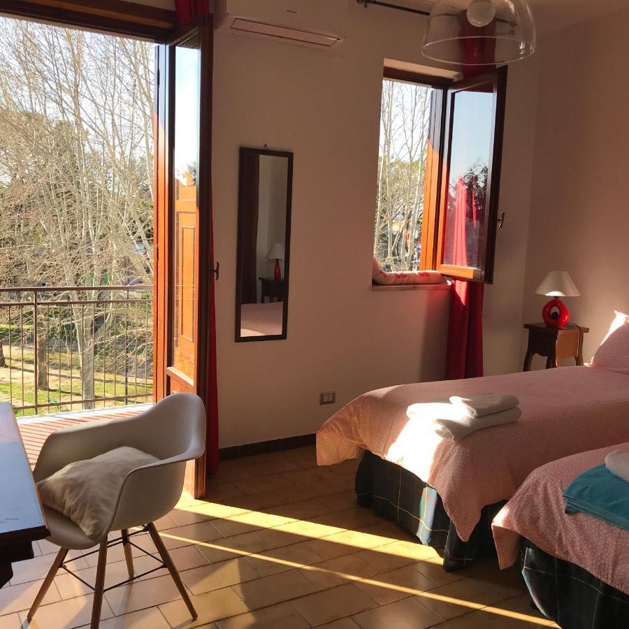 B&B La Conocchia Curti Bagian luar foto