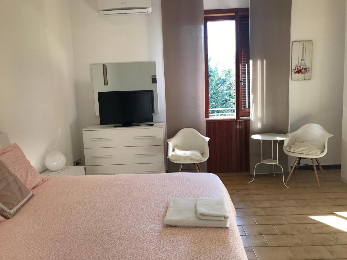 B&B La Conocchia Curti Bagian luar foto
